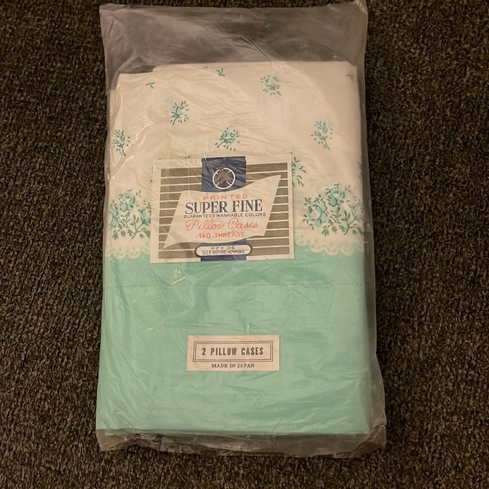 Vintage Super Fine pillow cases
